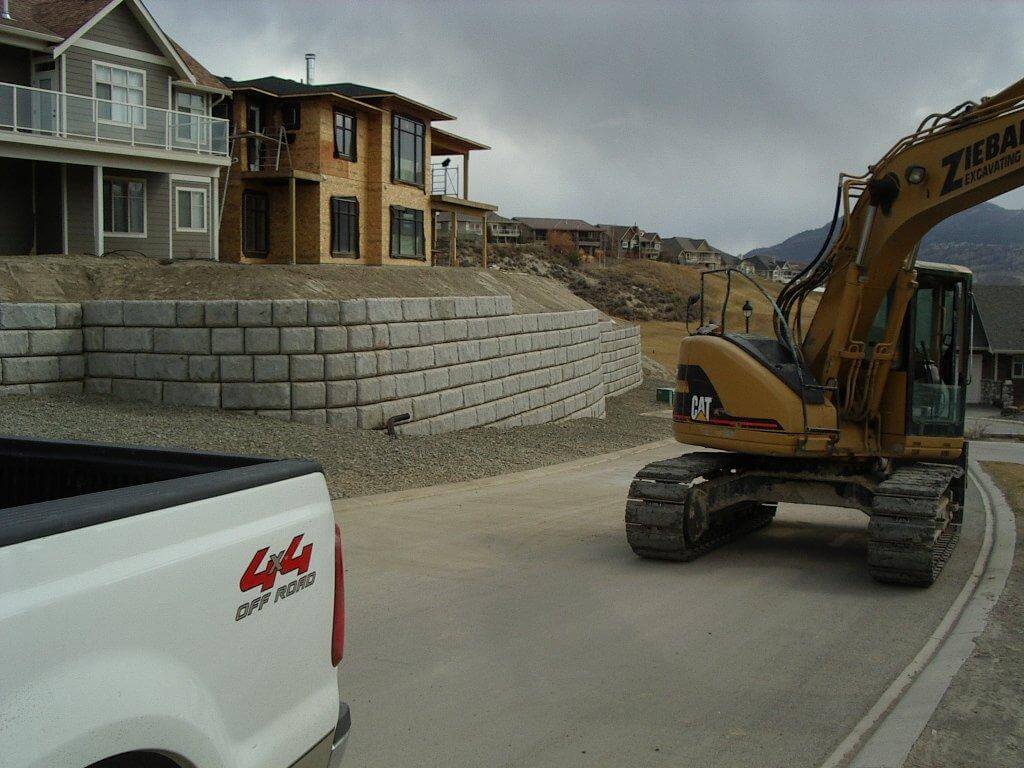 Ziebart Excavating Ltd. | Kamloops BC | Retaining Wall